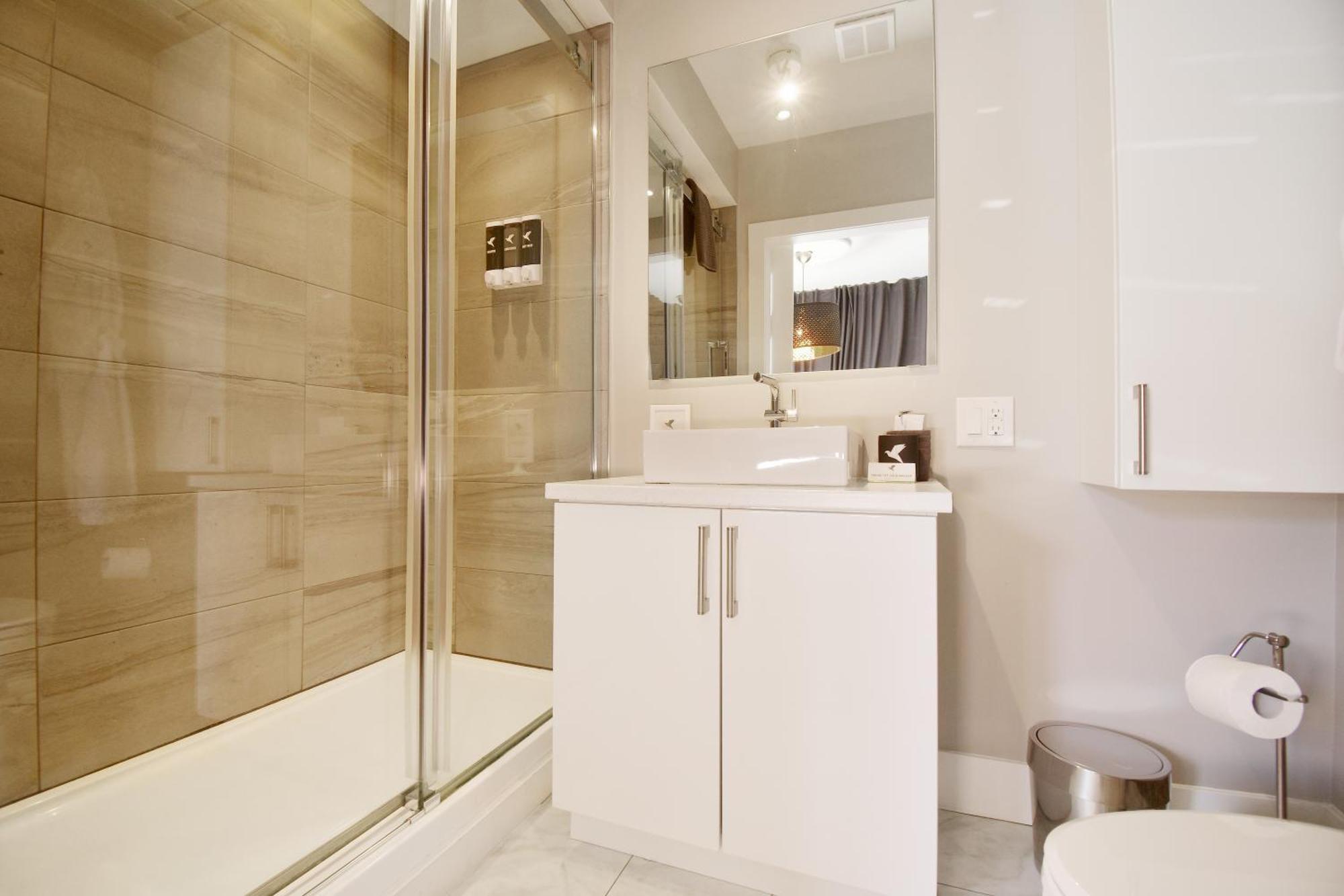 Capitol Robinson By Bower Boutique Hotels Moncton Extérieur photo